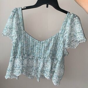 Cropped American Eagle blouse
